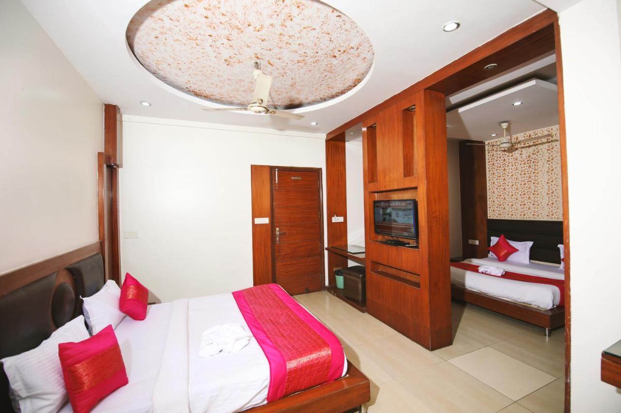 Hotel Lav Kush Deluxe " 3 Min Walking From New Delhi Railway Station " Εξωτερικό φωτογραφία