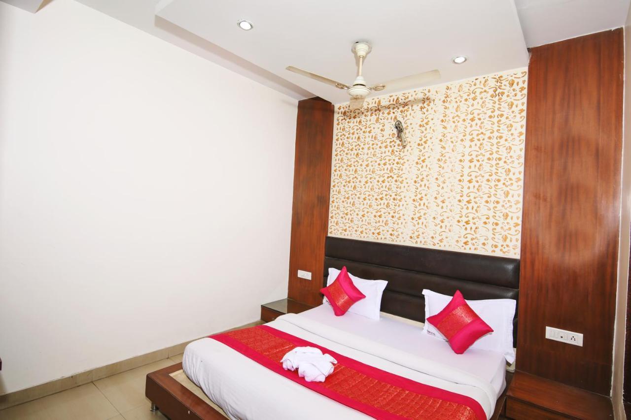 Hotel Lav Kush Deluxe " 3 Min Walking From New Delhi Railway Station " Εξωτερικό φωτογραφία