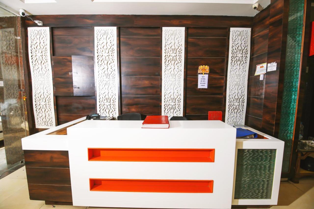 Hotel Lav Kush Deluxe " 3 Min Walking From New Delhi Railway Station " Εξωτερικό φωτογραφία