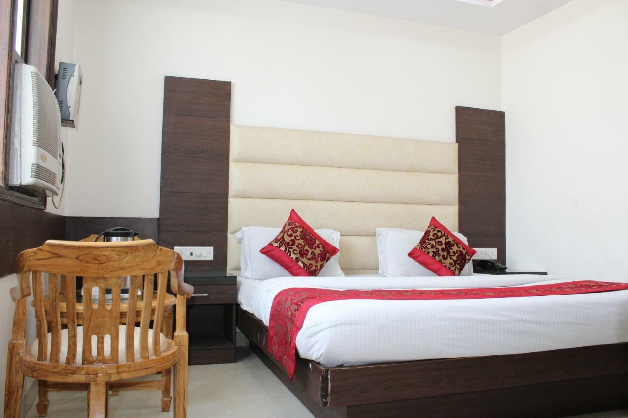 Hotel Lav Kush Deluxe " 3 Min Walking From New Delhi Railway Station " Εξωτερικό φωτογραφία