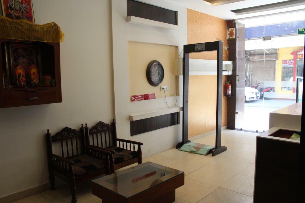 Hotel Lav Kush Deluxe " 3 Min Walking From New Delhi Railway Station " Εξωτερικό φωτογραφία